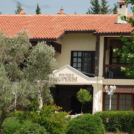 Отель Boutique Su Perisi 5*