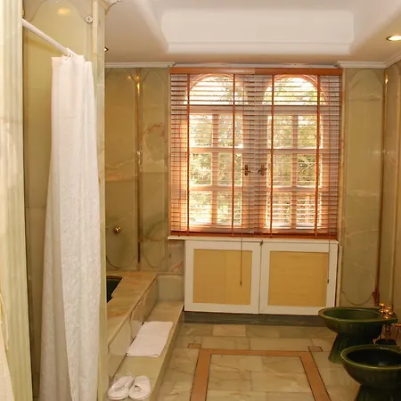 Hotel Boutique Su Perisi 5*